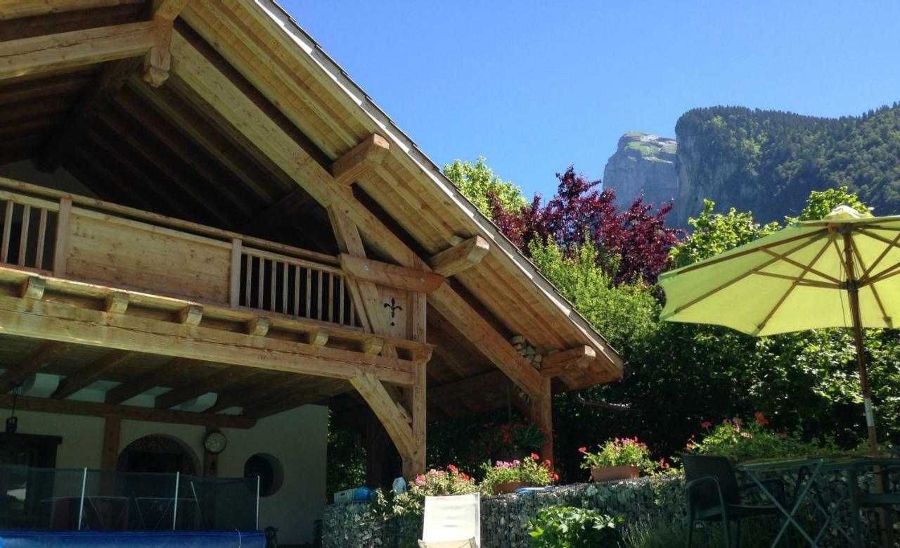 Chambres D'Hotes De Charme Douglas Samoëns Εξωτερικό φωτογραφία